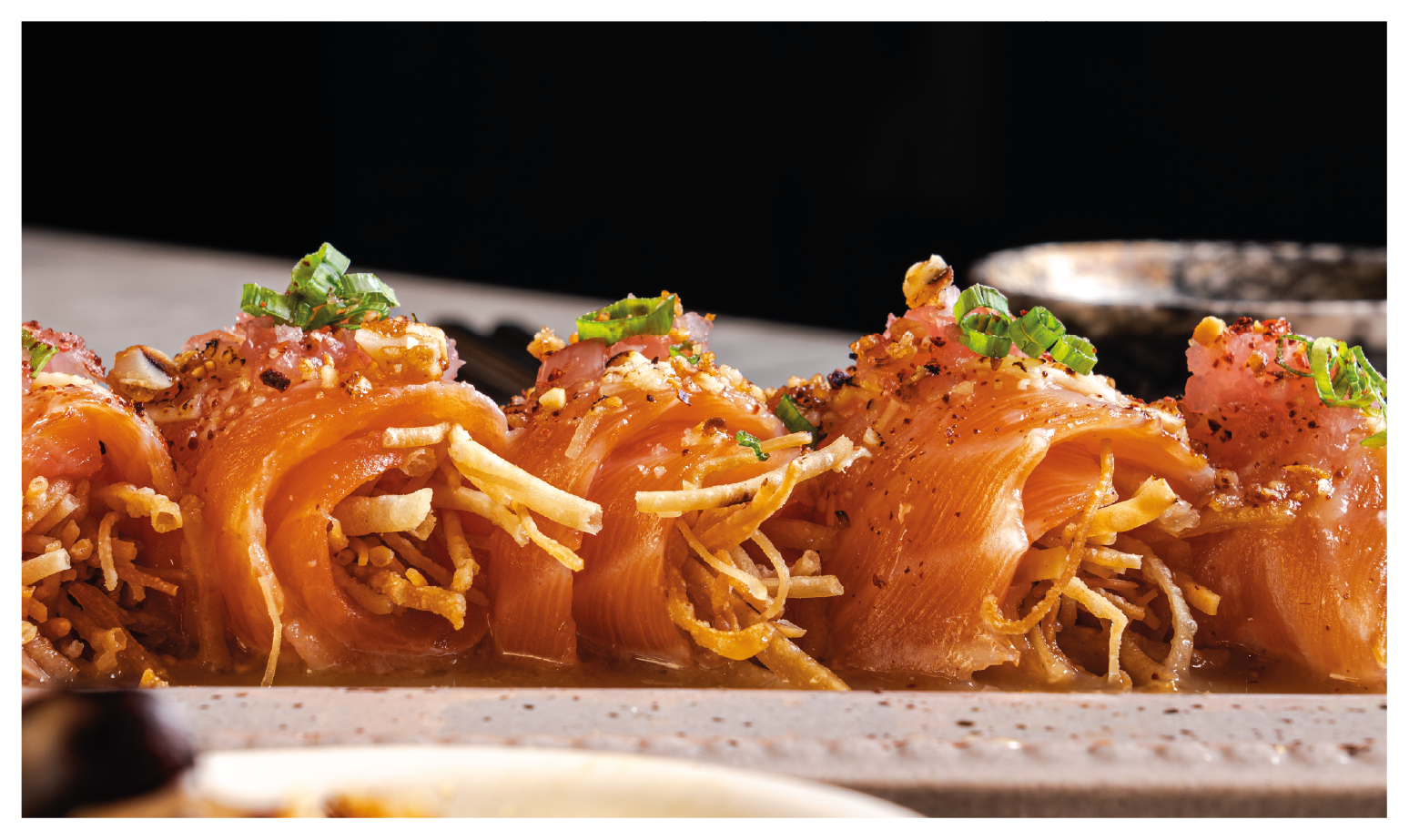 TIRADITO DE SALMÓN 300PP
