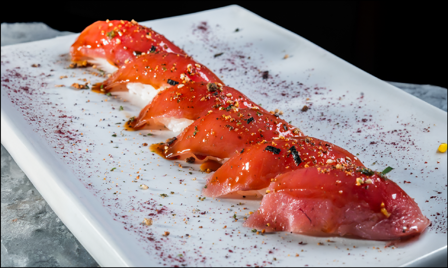TUNA NIGIRI 300PP